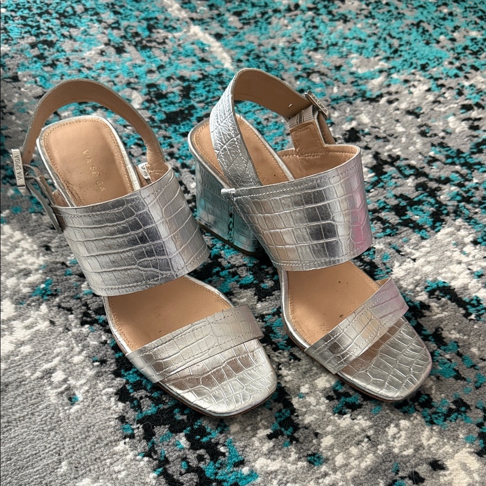 Via Spiga Silver Croc-Embossed Block Heel Slingback Sandals